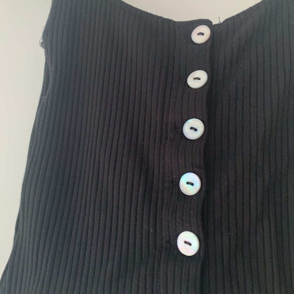 Comune Cropped Ripped Button Down Tank with Ruffled Hem - Picture 3 of 8
